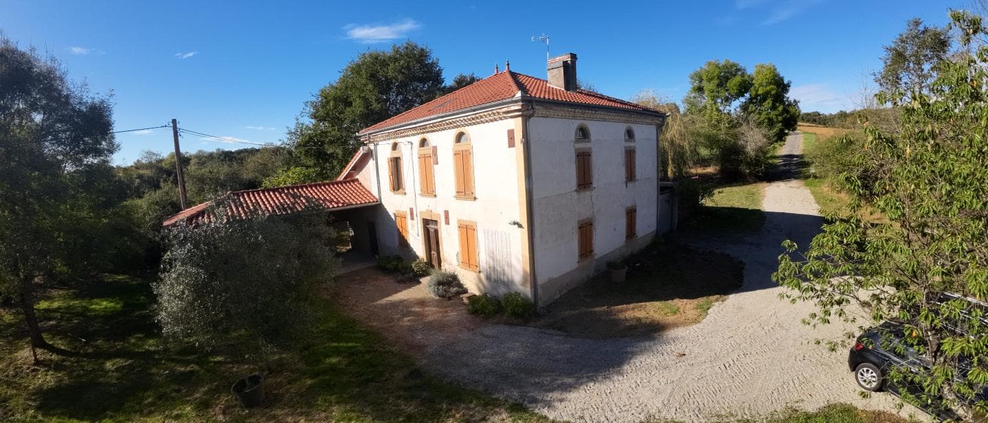 Diagnostic d’humidité et fissures localisées sur maison de ville à Toulouse